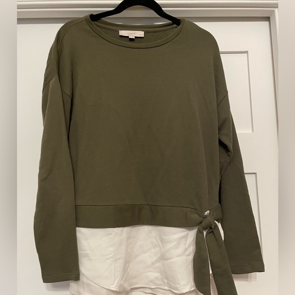 Loft petite large olive green long sleeve